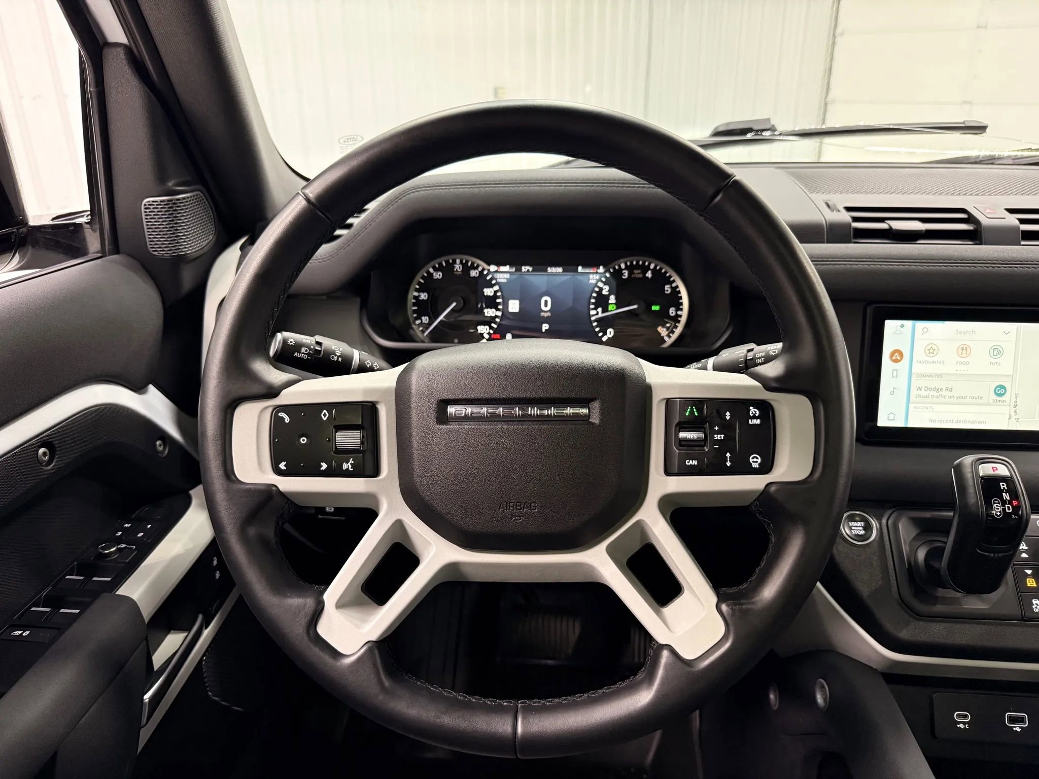 Used 2023 Land Rover Defender 110 X-Dynamic SE image 20