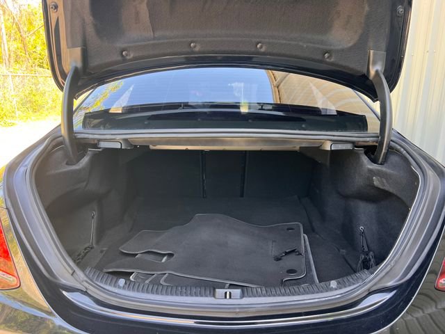 Used 2019 Mercedes-Benz C 300 Sedan image 27