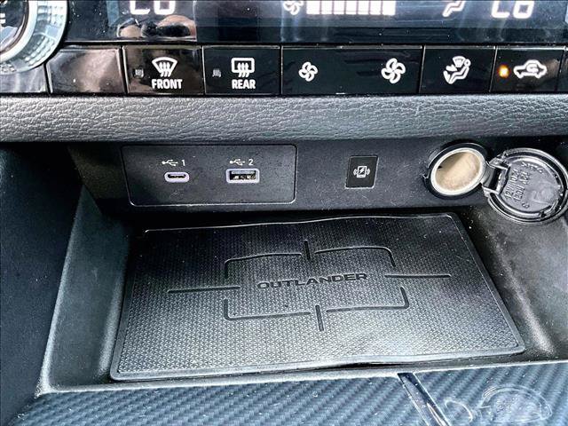 Used 2022 Mitsubishi Outlander SE FWD image 25