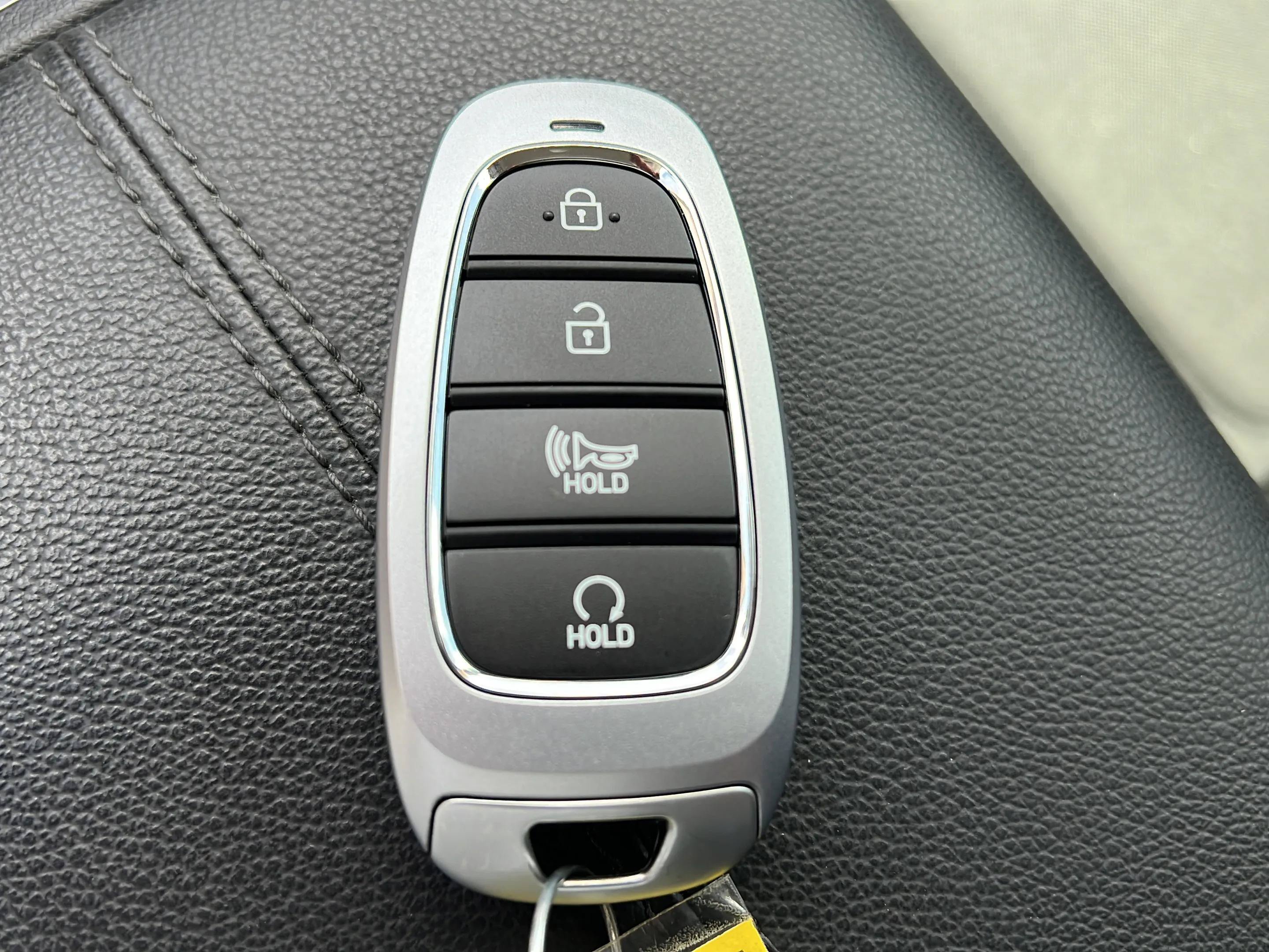 Certified 2022 Hyundai Tucson SEL AWD/4WD image 26