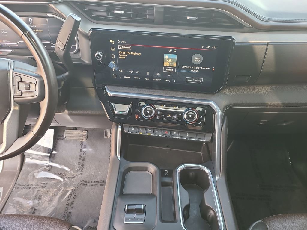 Used 2024 GMC Sierra 2500 Denali w/ Denali Reserve Package image 39