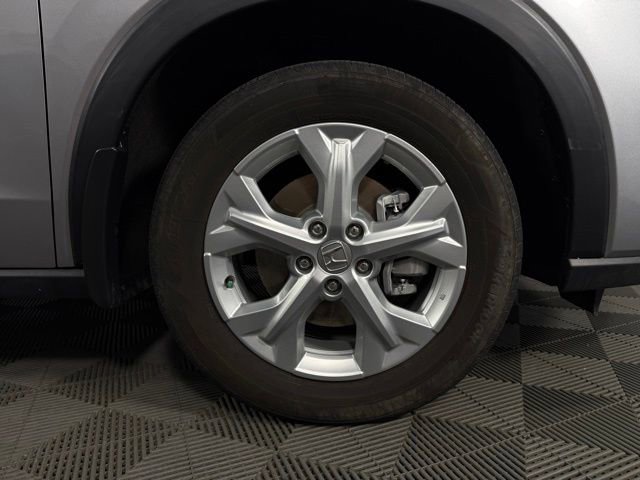 Used 2023 Honda HR-V LX image 11