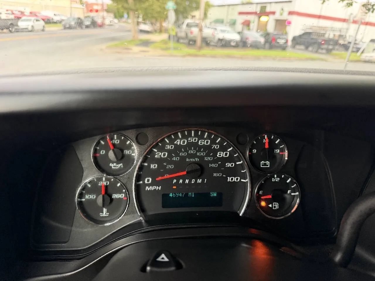 Used 2015 Chevrolet Express 2500 w/ Cold Climate Package RWD image 22
