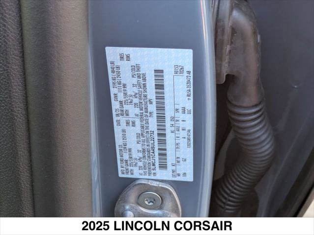 New 2025 Lincoln Corsair FWD w/ Equipment Group 101A image 15