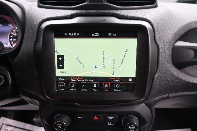 Used 2023 Jeep Renegade Latitude AWD/4WD image 16