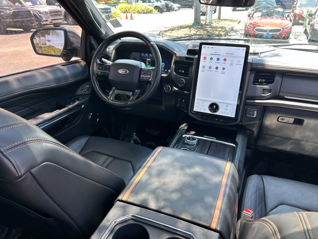 Used 2023 Ford Expedition Max Platinum AWD/4WD image 10
