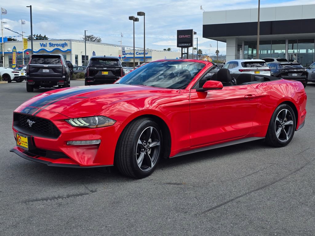 Used 2020 Ford Mustang Convertible image 4