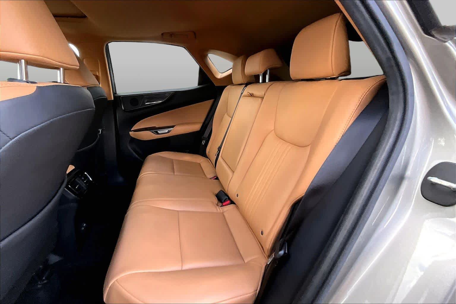 Used 2024 Lexus NX 350h AWD image 21
