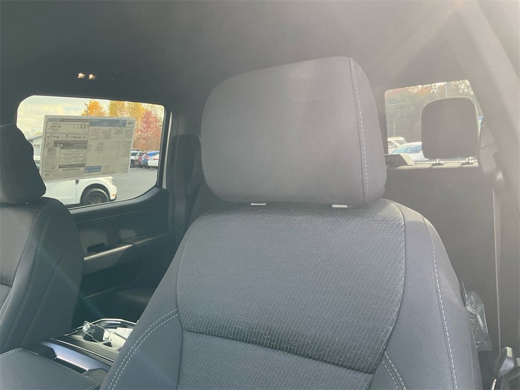 New 2025 Ford F150 XLT w/ Equipment Group 302A MID image 44