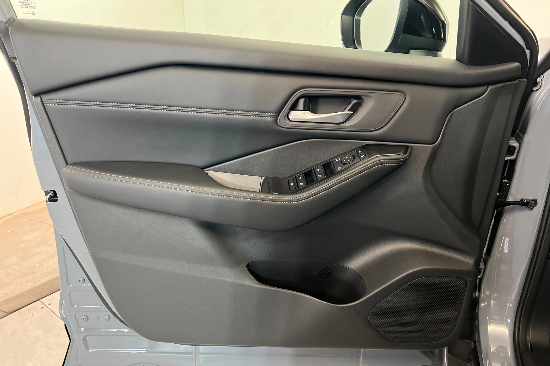 New 2026 Nissan Rogue SV image 14