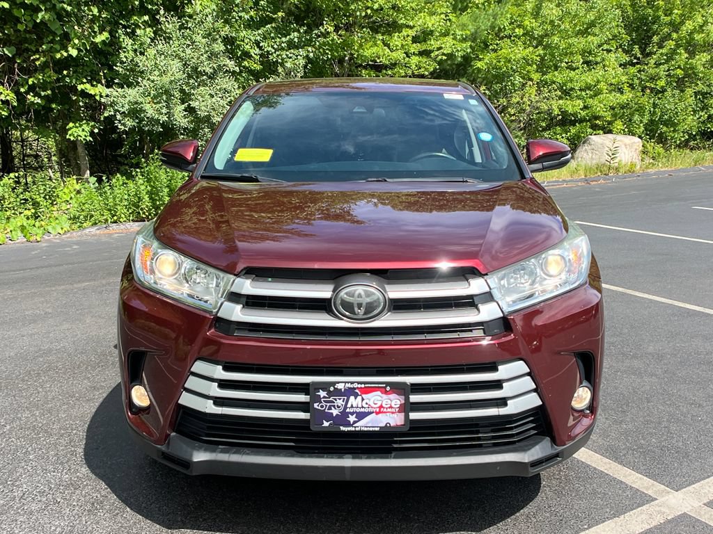 Used 2018 Toyota Highlander Plus AWD/4WD image 8