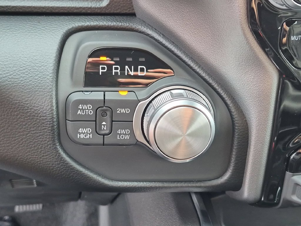 New 2027 RAM 1500 Laramie AWD/4WD image 21