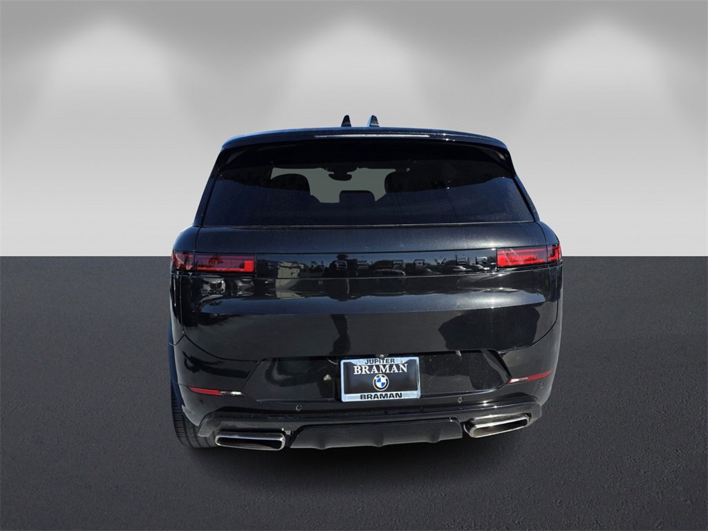 Used 2024 Land Rover Range Rover Sport Dynamic SE image 5
