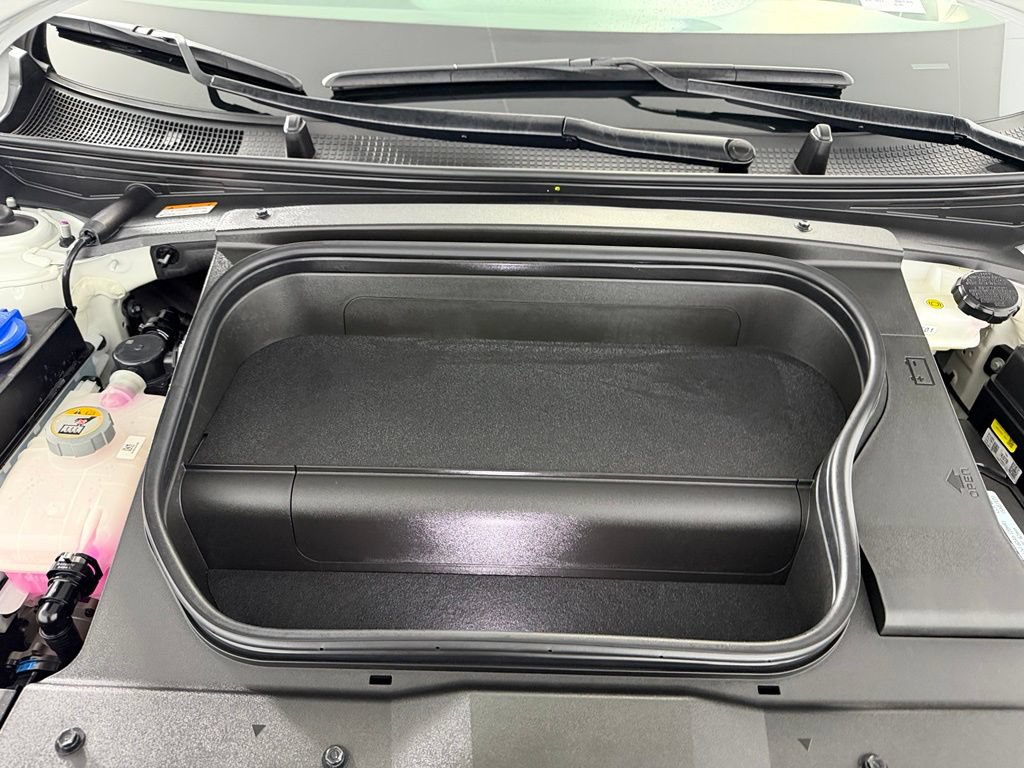 Used 2025 Hyundai Ioniq 6 SEL RWD image 36