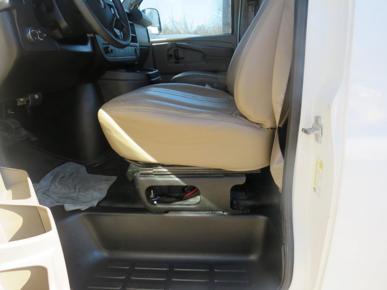 Used 2014 Chevrolet Express 1500 LS RWD image 19
