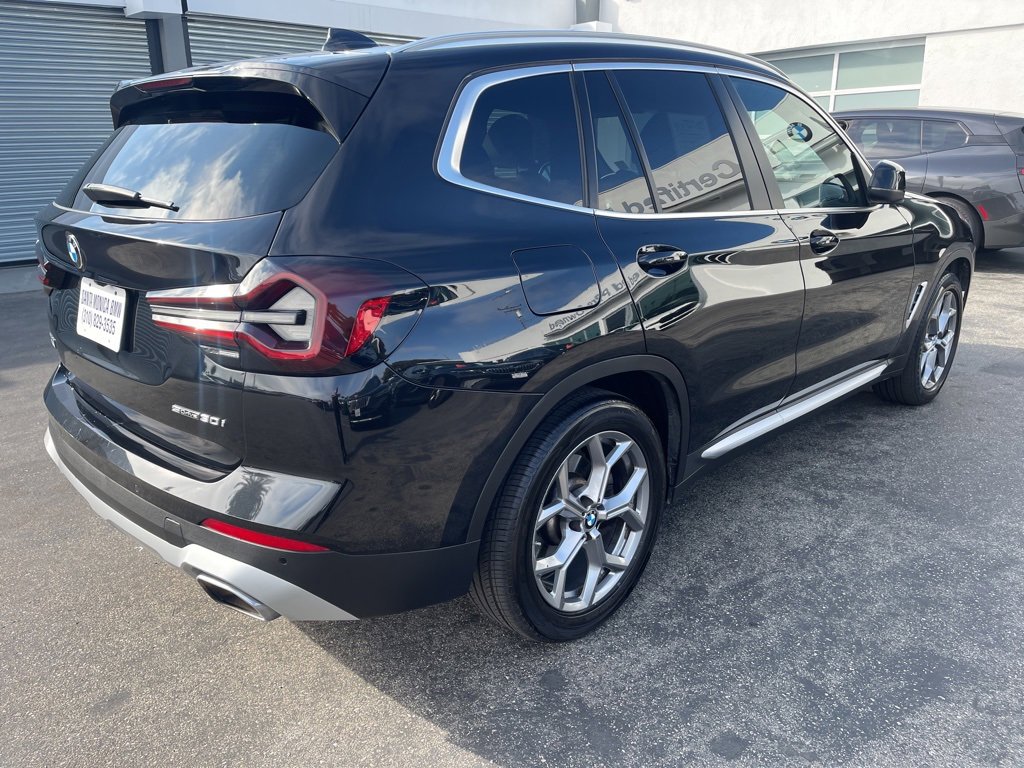 Used 2024 BMW X3 sDrive30i image 5