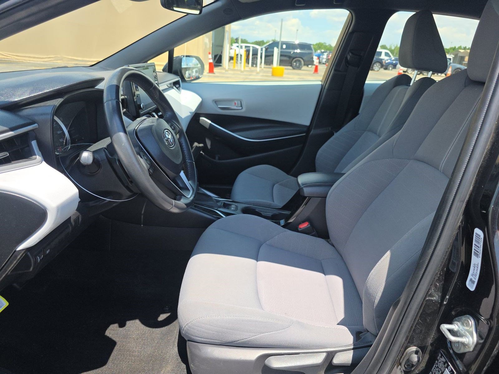 Used 2022 Toyota Corolla SE FWD image 7