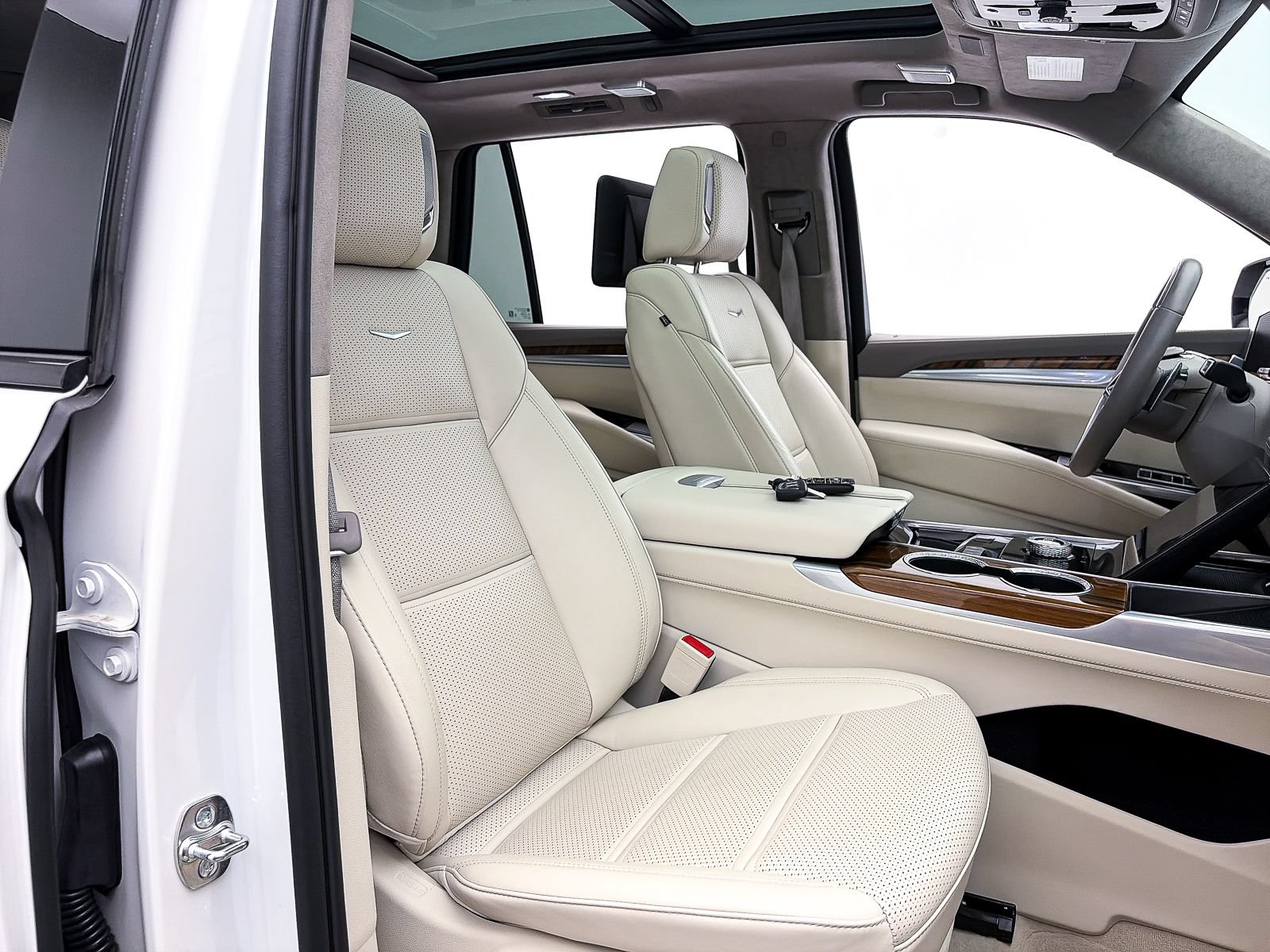 Used 2025 Cadillac Escalade Sport Platinum AWD/4WD image 38
