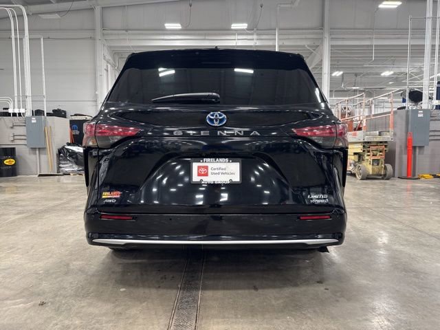 Certified 2024 Toyota Sienna Limited image 6