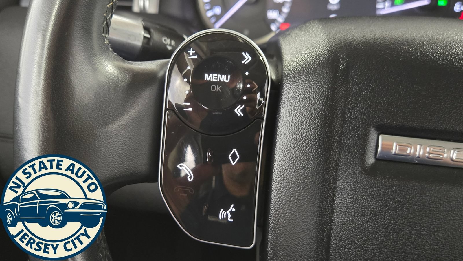 Used 2020 Land Rover Discovery Sport S AWD/4WD image 12
