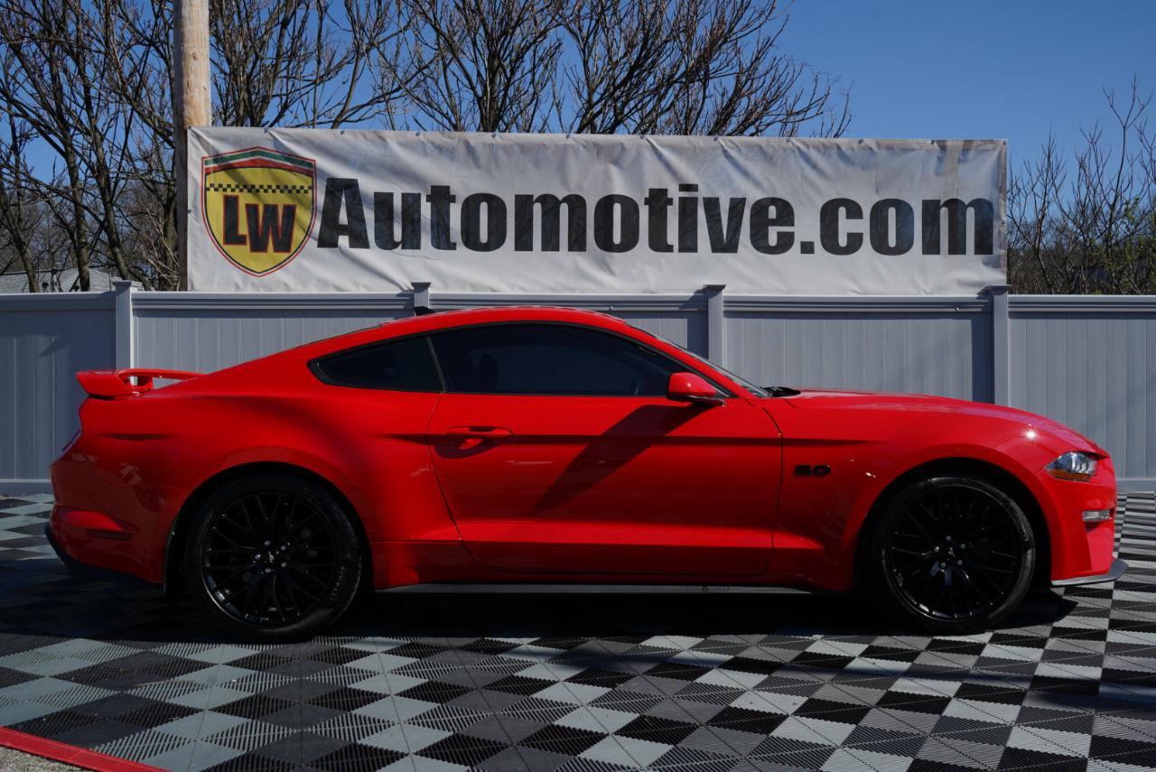Used 2021 Ford Mustang GT Premium w/ GT Performance Package image 4
