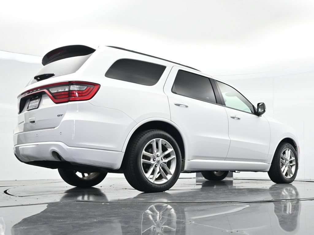 Used 2024 Dodge Durango GT RWD image 25