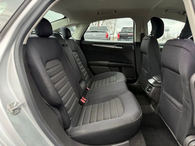 Used 2014 Ford Fusion SE image 12