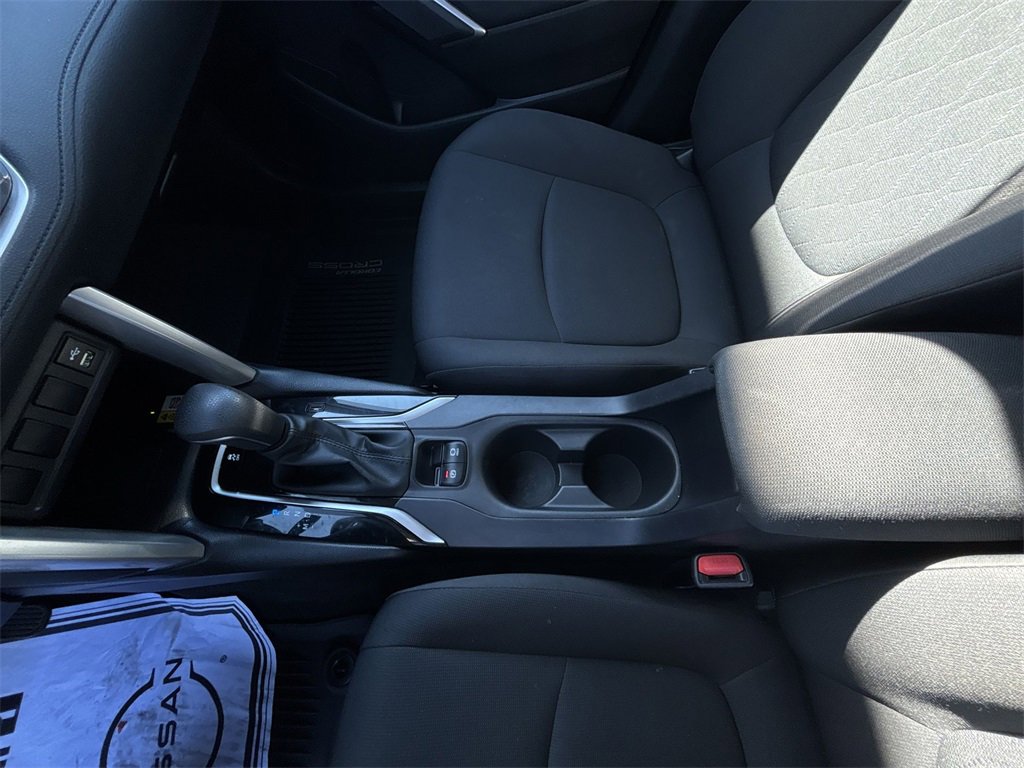 Used 2022 Toyota Corolla Cross LE image 26