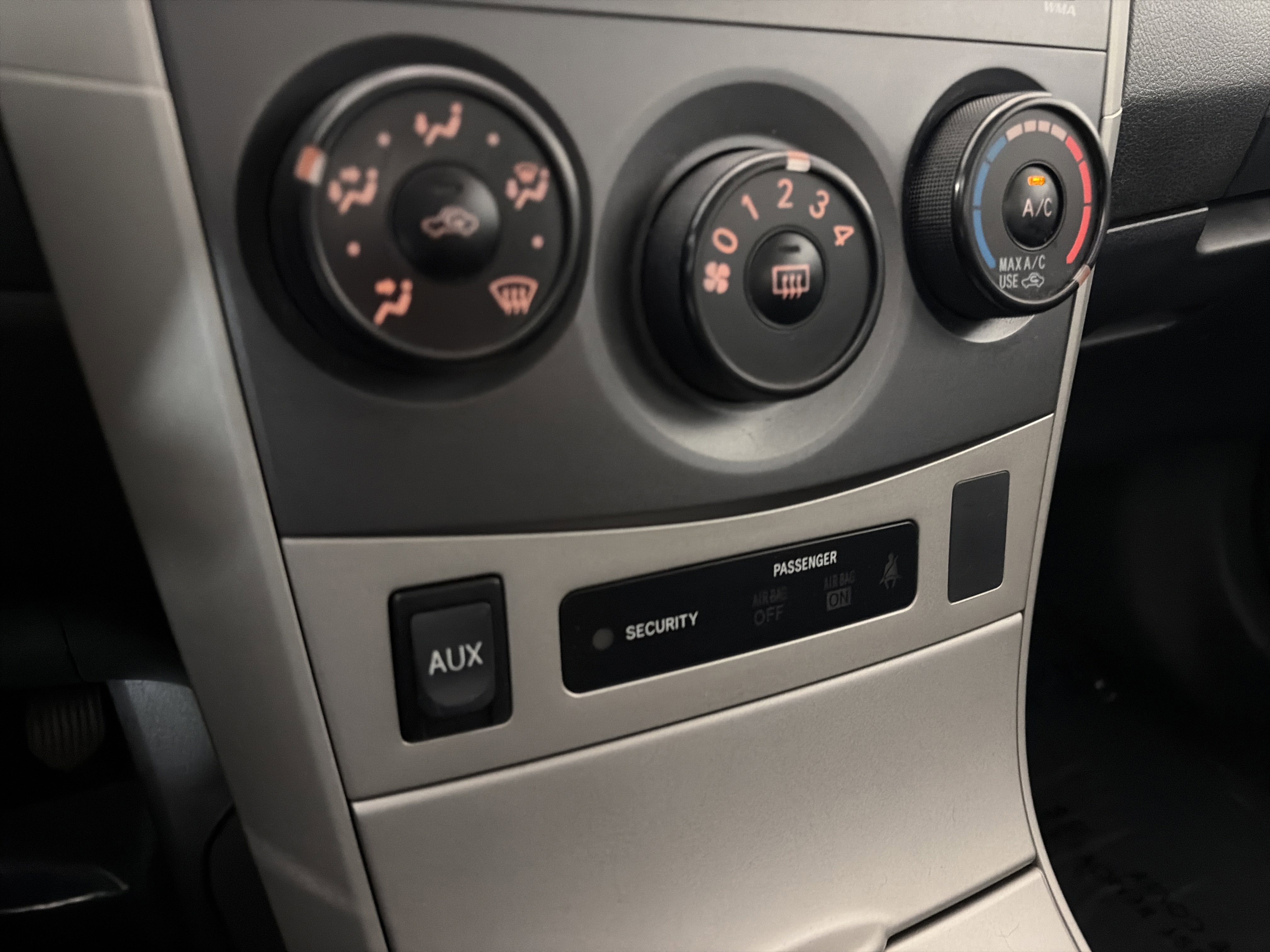 Used 2009 Toyota Corolla XRS image 23