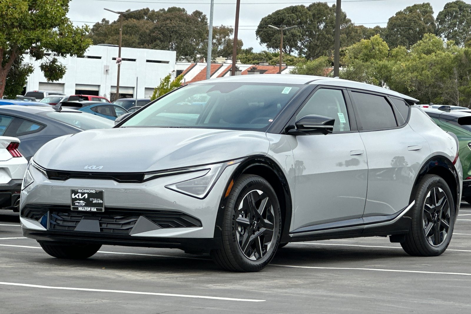 New 2026 Kia EV6 Wind AWD/4WD image 8