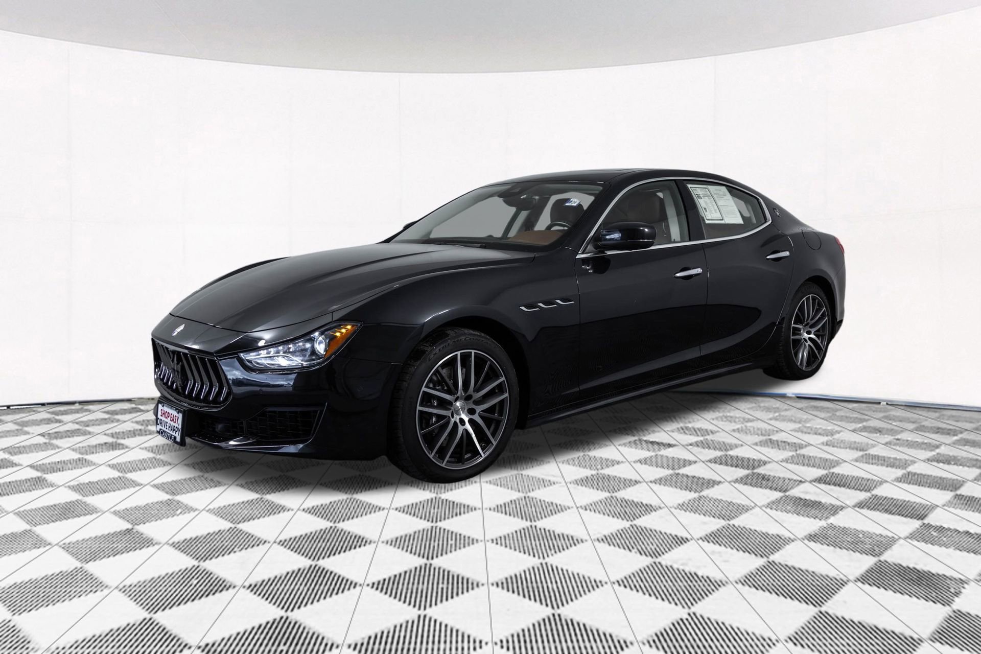 Used 2018 Maserati Ghibli S Q4 AWD/4WD image 13