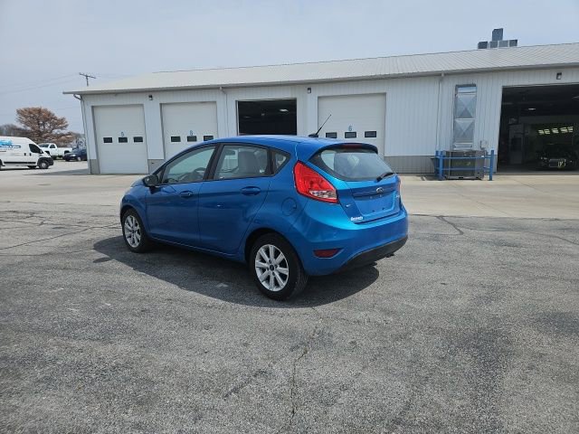 Used 2012 Ford Fiesta SE image 7