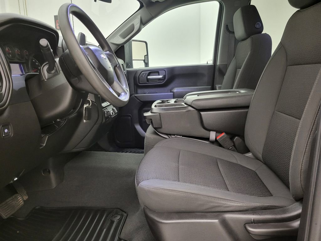 Used 2022 Chevrolet Silverado 2500 Custom image 24