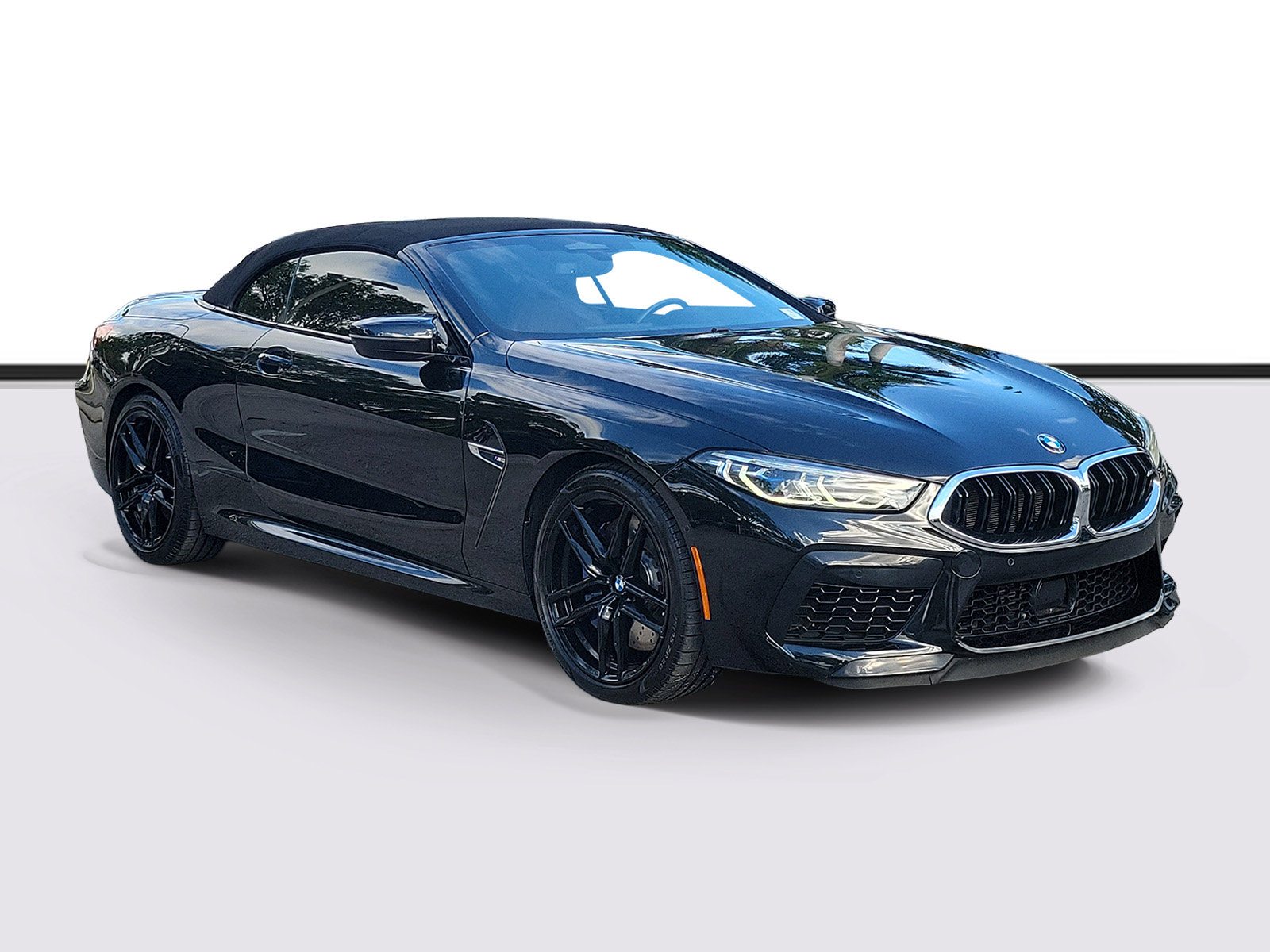 Used 2020 BMW M8 Convertible AWD/4WD image 1
