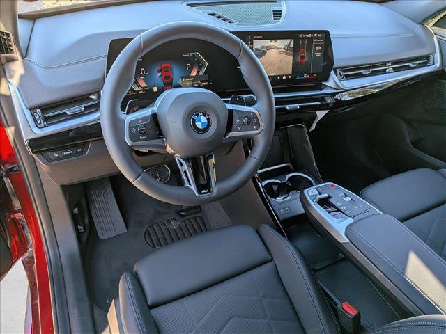 Used 2026 BMW X2 xDrive28i w/ M Sport Package AWD/4WD image 3