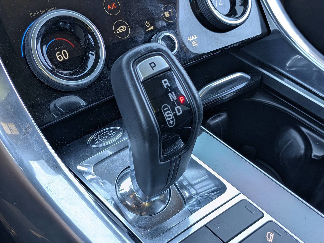 Used 2020 Land Rover Range Rover Sport HSE image 26