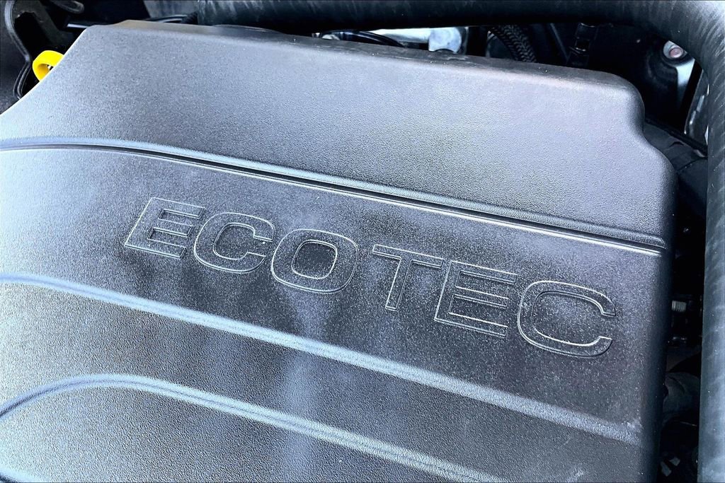 Used 2024 GMC Terrain SLE image 28