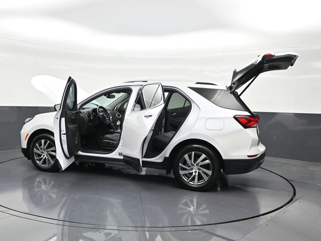 Used 2024 Chevrolet Equinox Premier FWD image 39