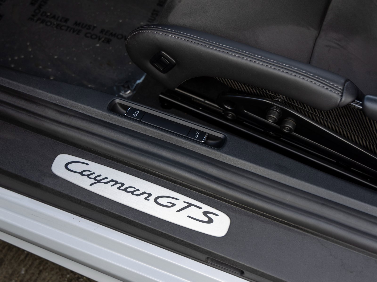 Certified 2024 Porsche 718 Cayman GT4 image 25