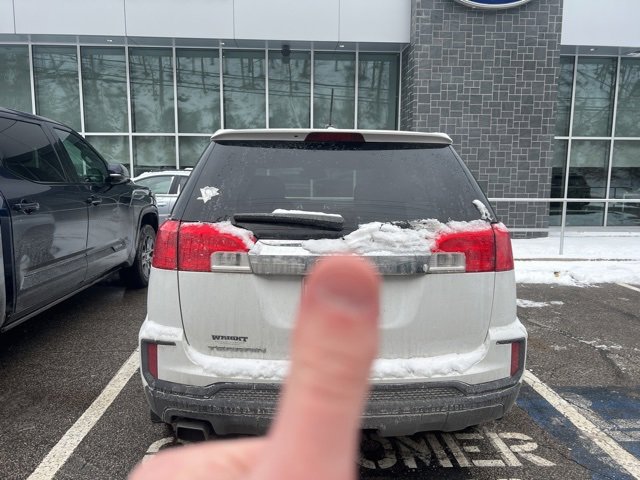 Used 2017 GMC Terrain SLE image 12