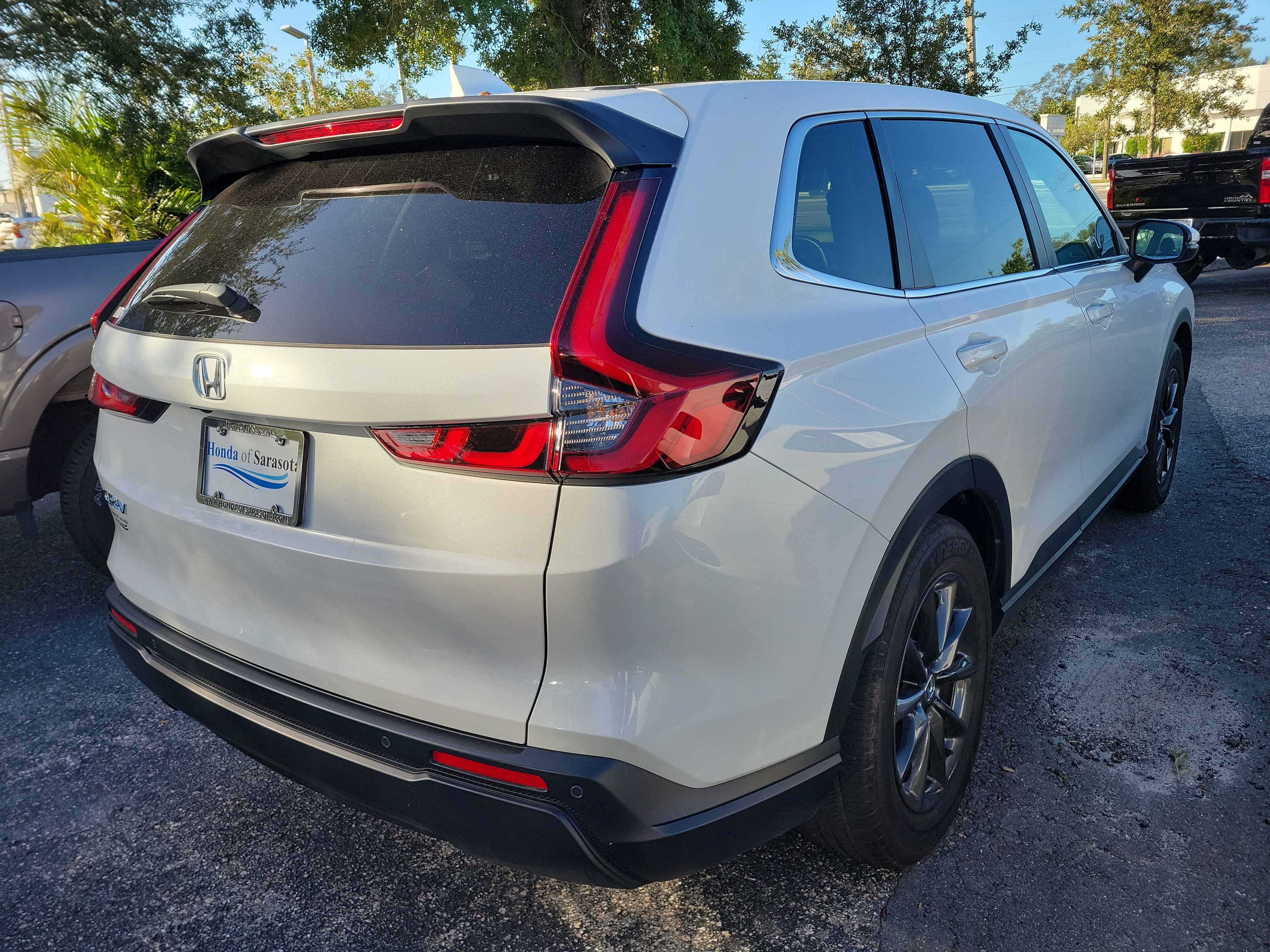 Used 2026 Honda CR-V EX-L image 10