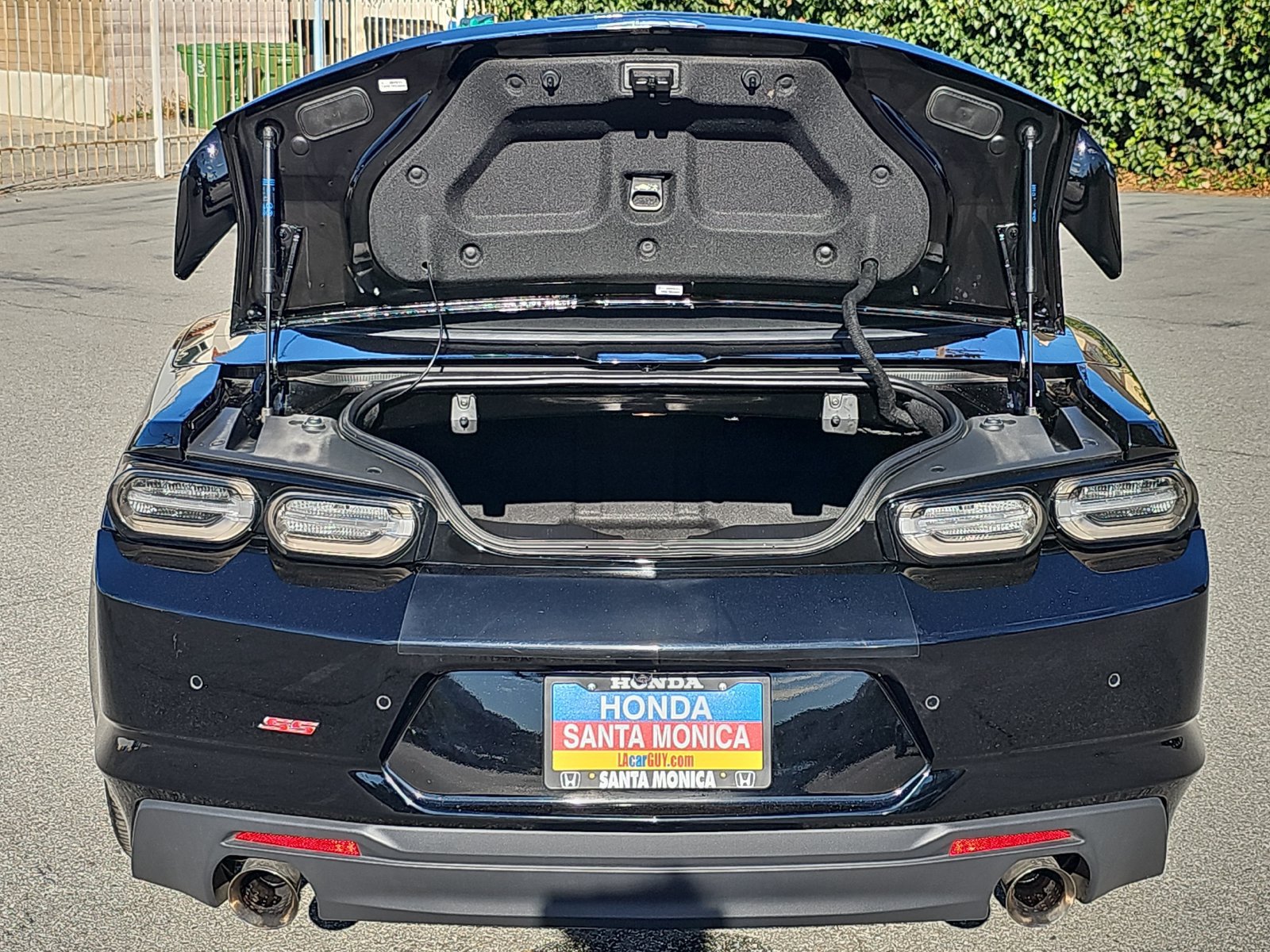 Used 2023 Chevrolet Camaro SS RWD image 12