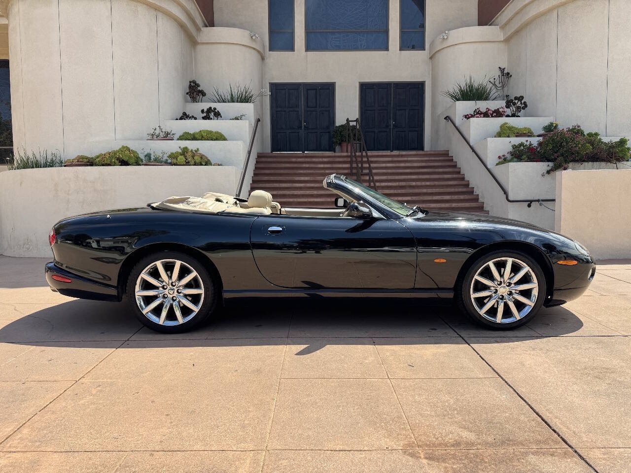Used 2006 Jaguar XK8 Convertible RWD image 6