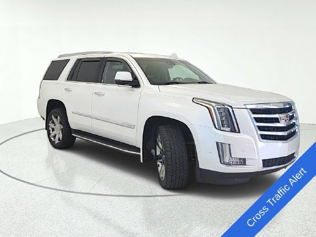 Used 2017 Cadillac Escalade Luxury AWD/4WD image 8
