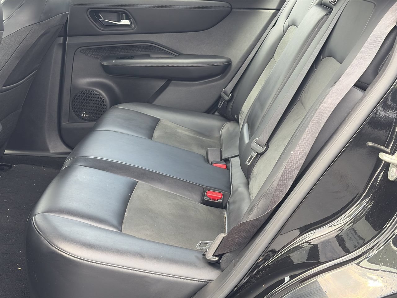 Certified 2024 Nissan Ariya FWD image 13