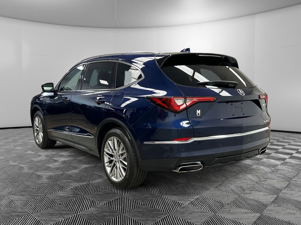 Used 2023 Acura MDX SH-AWD w/ Advance Package image 3