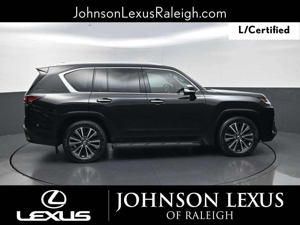 Certified 2025 Lexus LX 600 4WD w/ Interior Upgrade Package image 6