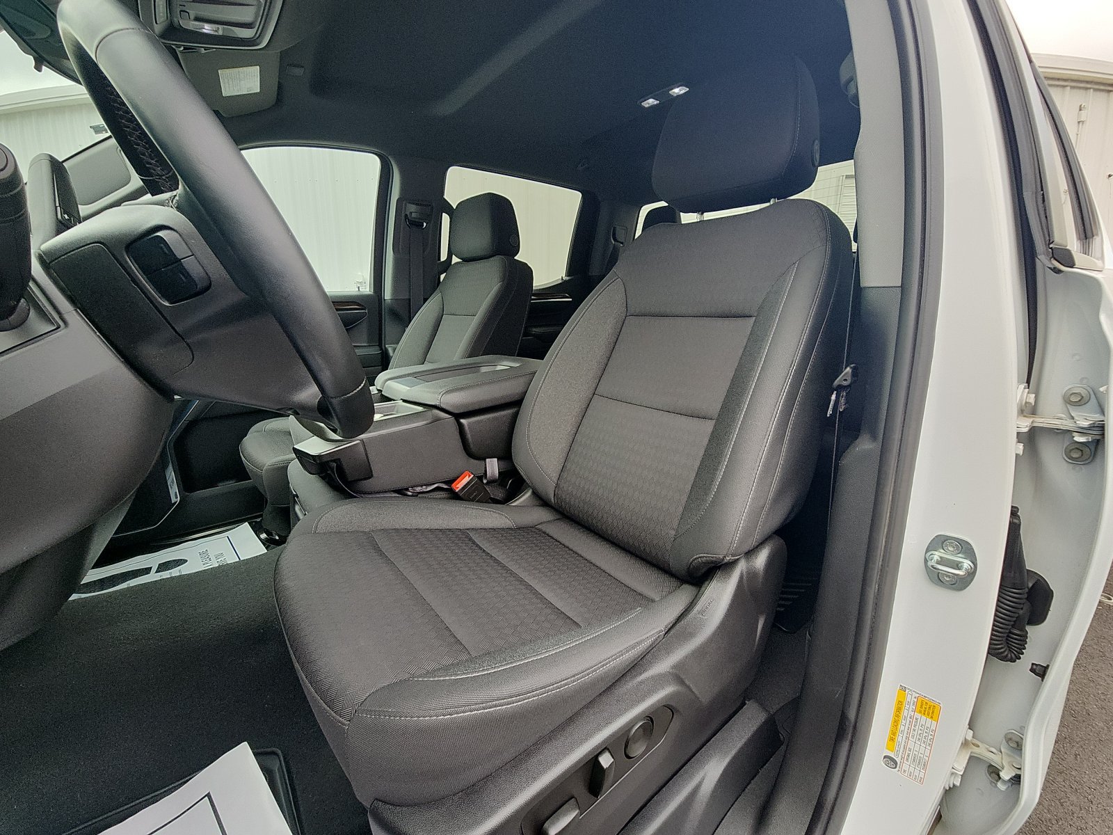 Used 2023 Chevrolet Silverado 1500 LT AWD/4WD image 21