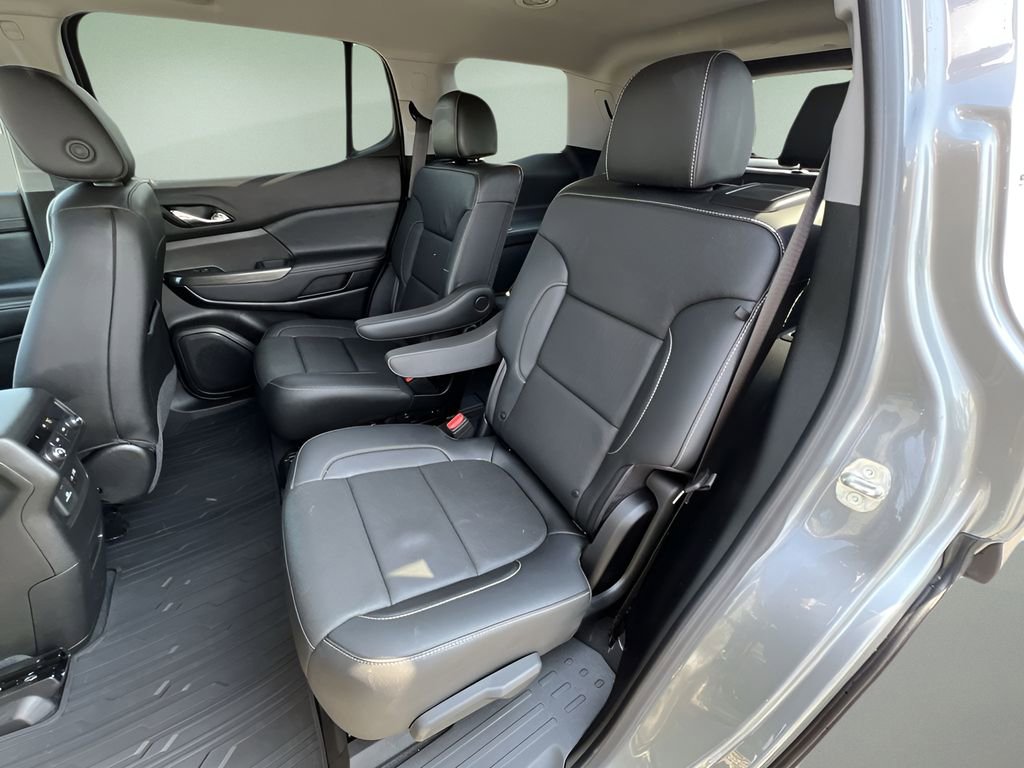 Certified 2023 GMC Acadia SLT w/ Trailering Package image 25