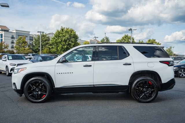 Used 2020 Chevrolet Traverse Premier w/ Redline Edition FWD image 4